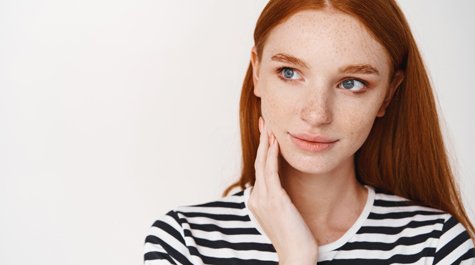 Růžovka (Rosacea): Jak zklidnit pleť a zbavit se začervenání?