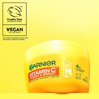 Garnier Vitamin C* Hydratační sorbet krém - 9