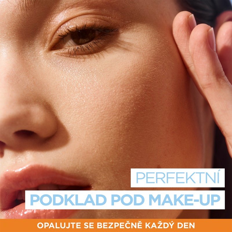 Ambre Solaire Super UV denní fluid proti nedokonalostem s Niacinamidem a SPF 50+ - 11